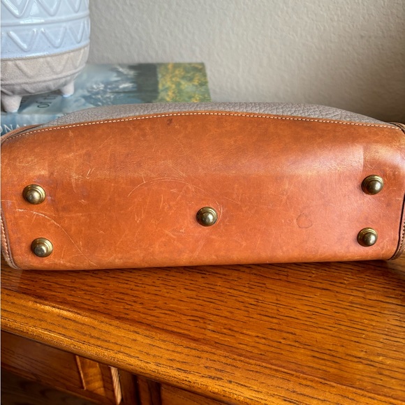 Vintage Dooney & Bourke Crossbody - Picture 6 of 15